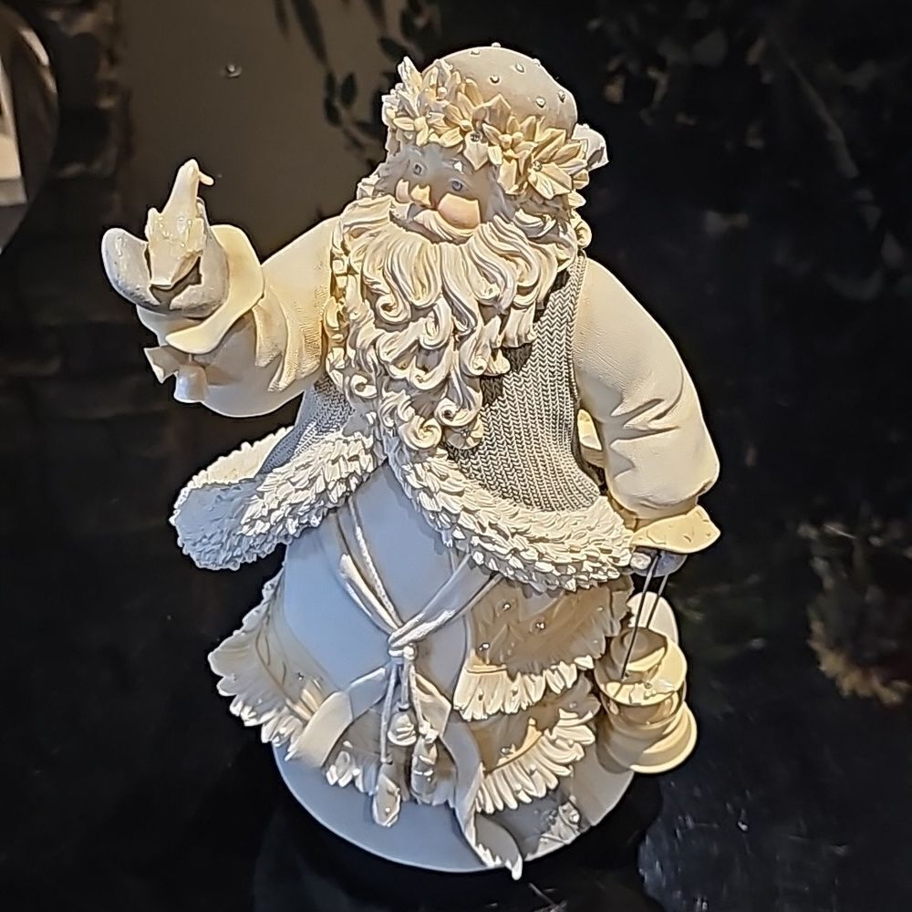 Foundations by Enesco Gift of Peace Masterpiece Santa Figurine